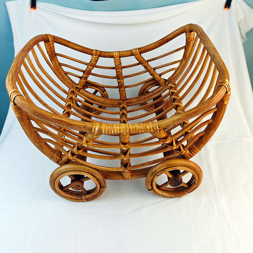 Oryginalny rattanowy wózek dla – Baby Nursery Trolley recenzja i cena